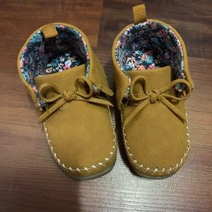 NWOT moccasins